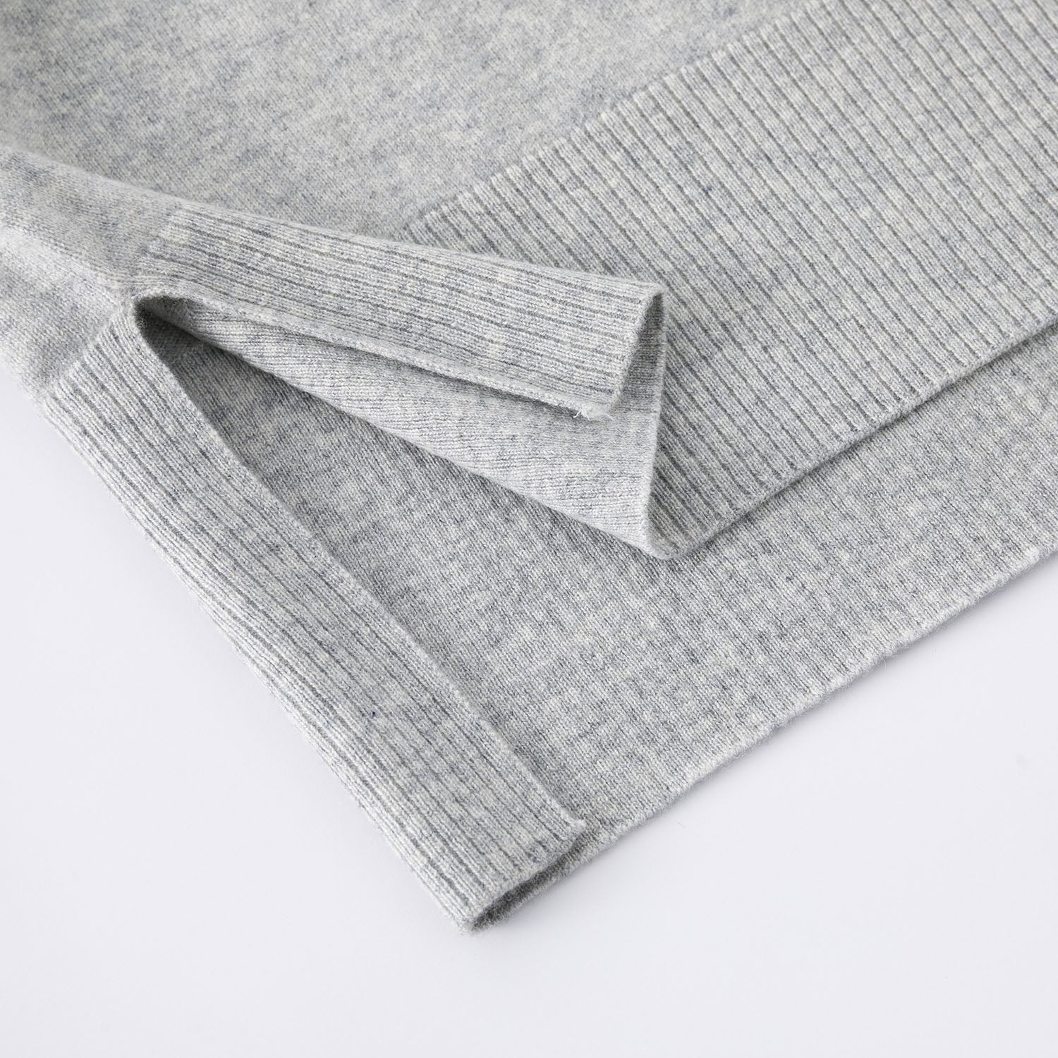 N.39 ALEGER 100% Cashmere High Low Hem Crew - POLAR GREY