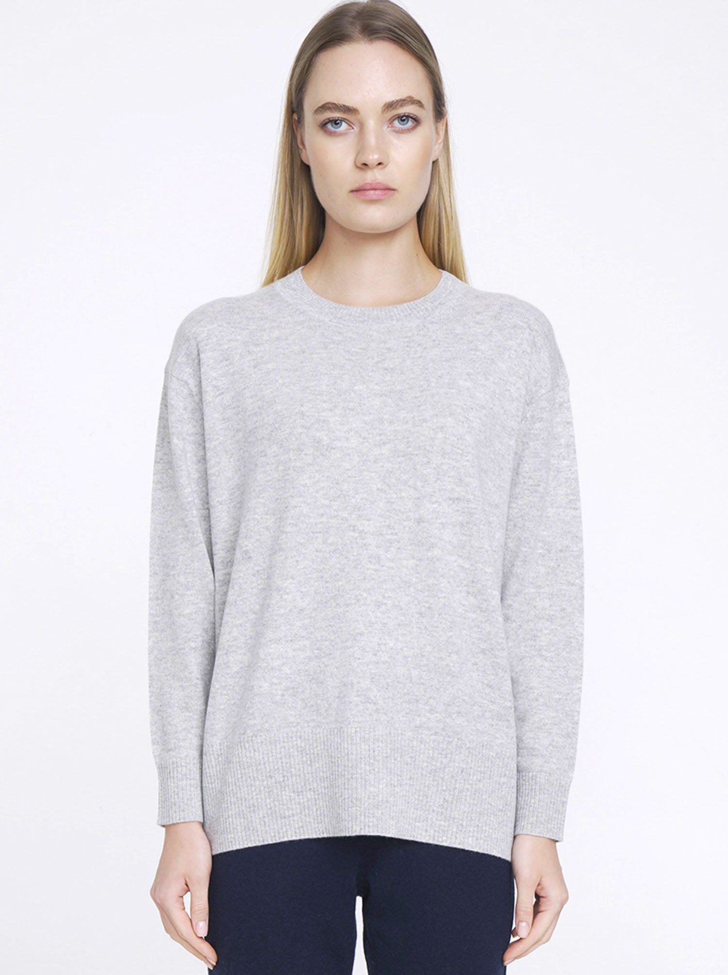 N.39 ALEGER 100% Cashmere High Low Hem Crew - POLAR GREY